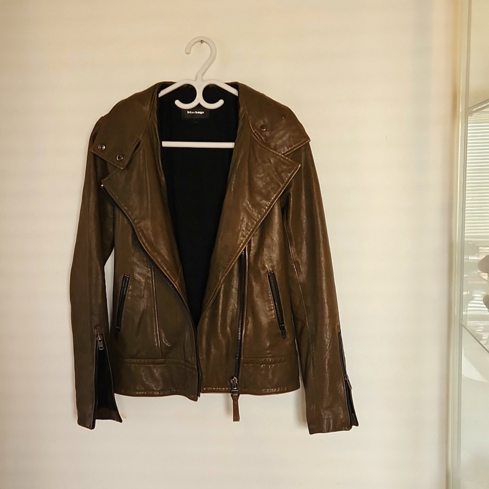Mackage XS leather jacket mint condition